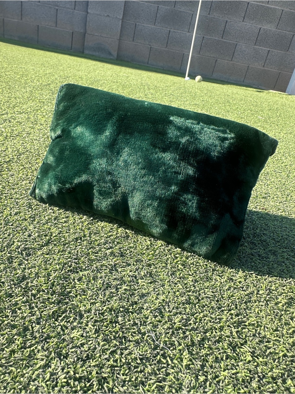 VINTAGE Emerald Green Velvet Envelope Clutch Gold Tone - Picture 3 of 9